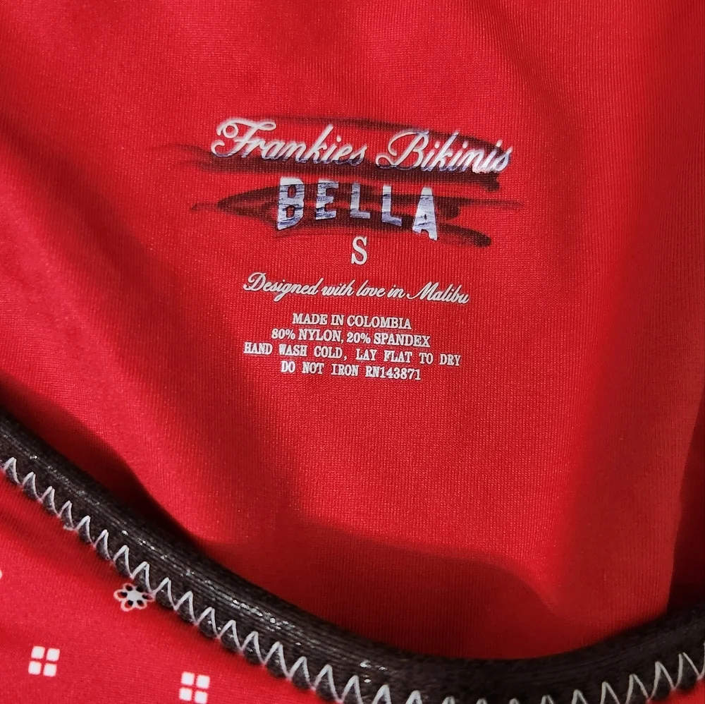 Frankie's Bikinis‎ x Bella Hadid Dove Bikini Bottom
